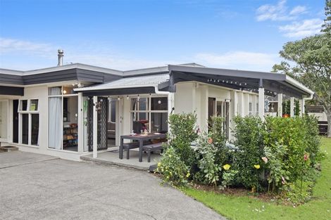 Photo of property in 6 Park Estate Road, Rosehill, Papakura, 2113