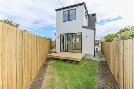 Photo of property in 4/130 Olliviers Road, Phillipstown, Christchurch, 8011