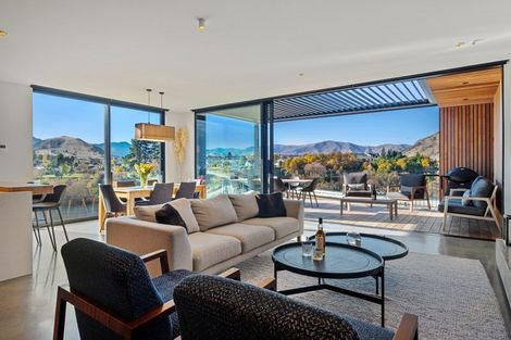 Photo of property in 13 Old Homestead Place, Kawarau Falls, Queenstown, 9300