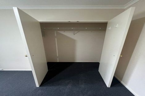 Photo of property in 3 Nephin Place, East Tamaki Heights, Auckland, 2016