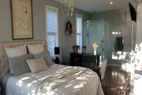 Photo of property in 43 Kittyhawk Drive, Kinloch, Taupo, 3377