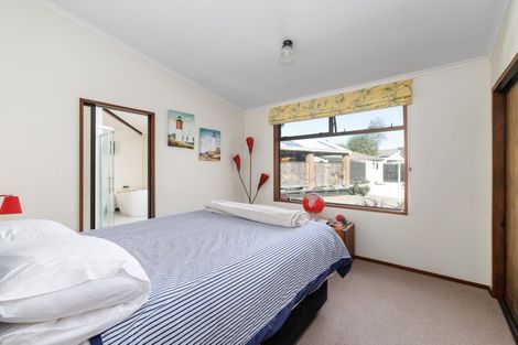 Photo of property in 37 Chinnerys Road, Woodend, 7610