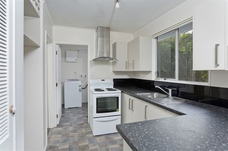 Photo of property in 18 Tableau Place, Totara Vale, Auckland, 0629