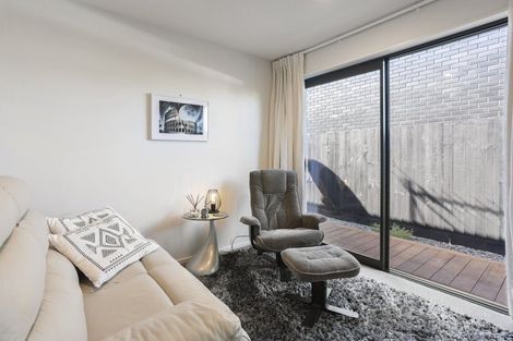 Photo of property in 15 Eminence Drive, Northwood, Christchurch, 8051