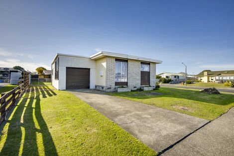 Photo of property in 4 Lyttelton Crescent, Tamatea, Napier, 4112