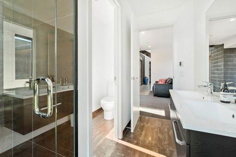 Photo of property in 65 Infinity Drive, Wanaka, 9305