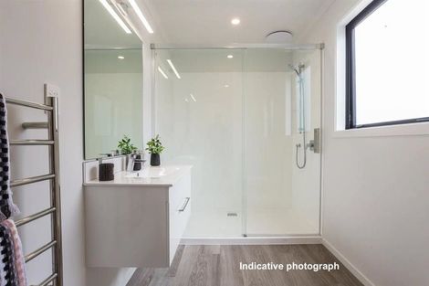 Photo of property in 8 Breakwater Way, Whitby, Porirua, 5024