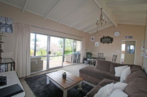 Photo of property in 21 Penrod Drive, Bell Block, New Plymouth, 4312