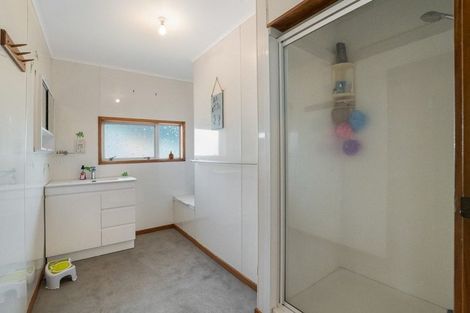 Photo of property in 207 Seaforth Road, Waihi Beach, 3611