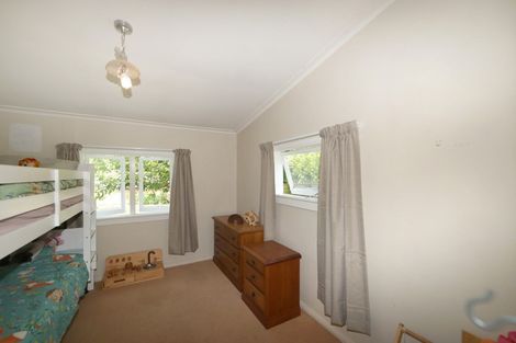 Photo of property in 11-13 Kuku Street, Te Awanga, 4102