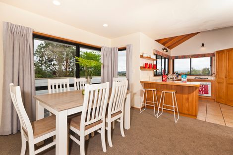 Photo of property in 9 Saint Andrews Place, Te Kamo, Whangarei, 0112