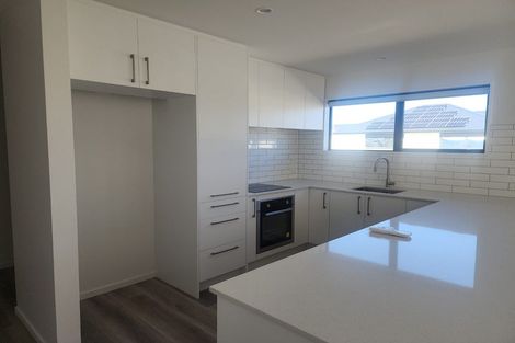 Photo of property in 2 Ellmers Street, Woodend, 7610