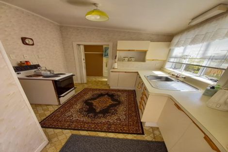 Photo of property in 53 York Street, Moera, Lower Hutt, 5010