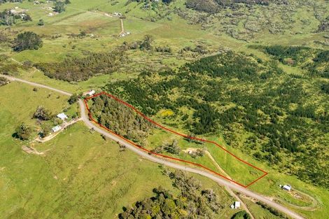 Photo of property in 183 Koutu Loop Road, Whirinaki, 0473