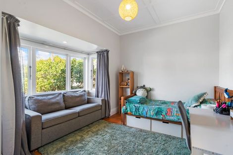 Photo of property in 48 Renfrew Avenue, Sandringham, Auckland, 1041