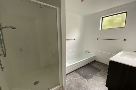 Photo of property in 2a Karamu Street, Ngaio, Wellington, 6035