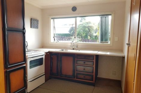 Photo of property in 1/24 Hori Street, Vogeltown, New Plymouth, 4310