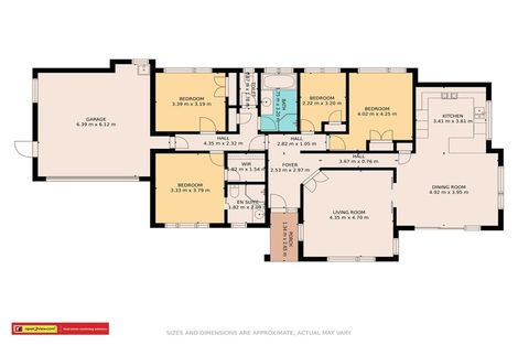 Photo of property in 22 Rising Parade, Fairview Heights, Auckland, 0632