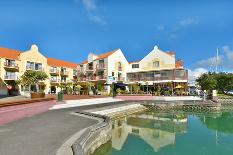 Photo of property in 54 Voyager Drive, Gulf Harbour, Whangaparaoa, 0930