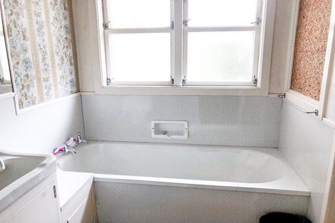 Photo of property in 40 Shirley Avenue, Papakura, 2110