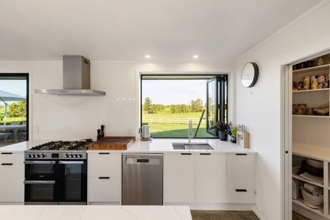 Photo of property in 247 Old School Road, Ngahinapouri, Ohaupo, 3882