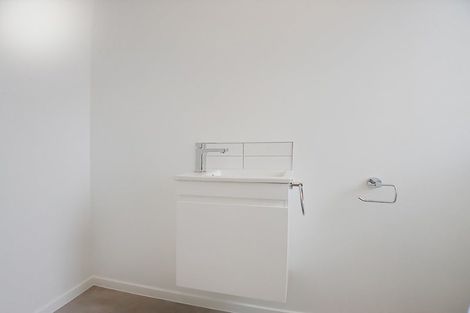 Photo of property in 10 Ngae Place, Mangere East, Auckland, 2024