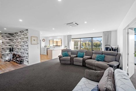 Photo of property in 2 Amur Crescent, Rolleston, 7615