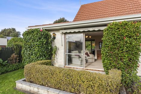 Photo of property in 2a Tudor Court, Paraparaumu Beach, Paraparaumu, 5032