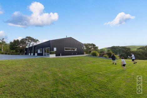 Photo of property in 69a Waikoukou Valley Road, Waimauku, 0882