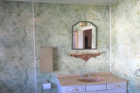 Photo of property in 28 Turumaha Street, Greymouth, 7805