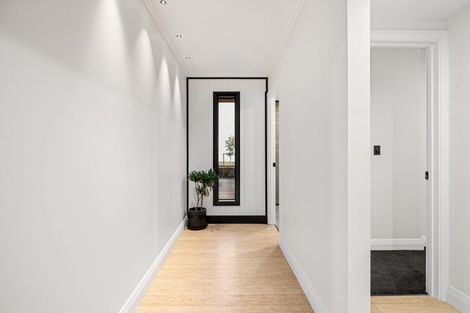 Photo of property in 10 Hawkshead Way, Westmorland, Christchurch, 8025