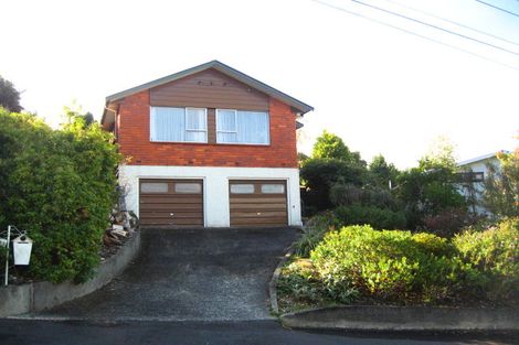 Photo of property in 4 Larkins Street, Helensburgh, Dunedin, 9010