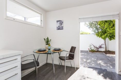 Photo of property in 138d Charles Street, Westshore, Napier, 4110