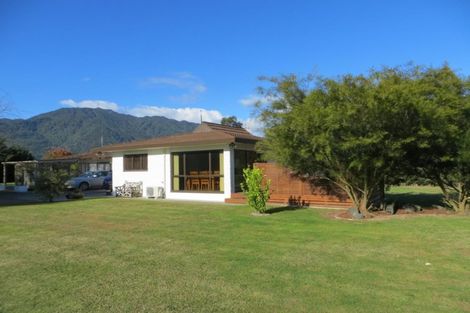 Photo of property in 160a Stanley Avenue, Te Aroha, 3320