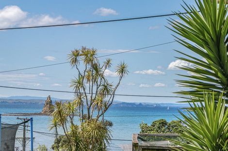 Photo of property in 3 Capitol Road, Matakatia, Whangaparaoa, 0930