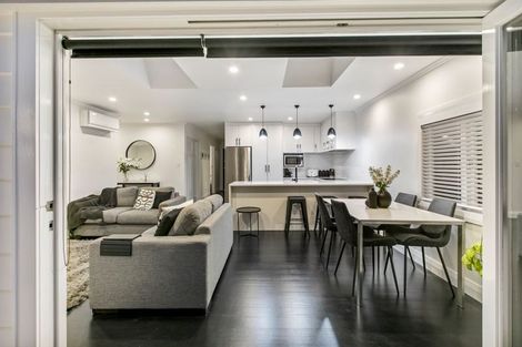 Photo of property in 1/11 Nelson Street, Papakura, 2110