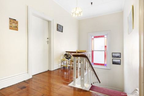 Photo of property in 81 Hill Street, Thorndon, Wellington, 6011