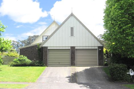 Photo of property in 17 Sheridan Crescent, Leamington, Cambridge, 3432