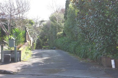 Photo of property in 16 Cremorne Avenue, Hokowhitu, Palmerston North, 4410