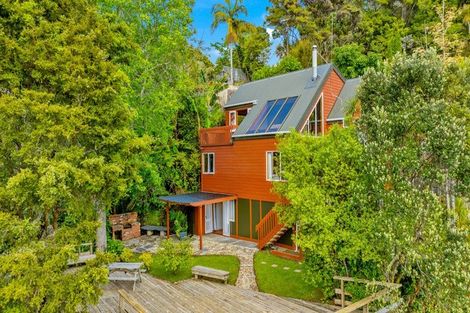 Photo of property in 31 Austin Road, Greenhithe, Auckland, 0632