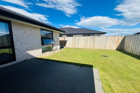 Photo of property in 4 Eileen Way, Rolleston, 7615