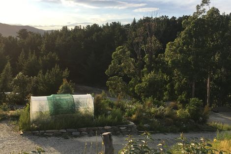 Photo of property in 1 Maude View Road, Hawea Flat, Wanaka, 9382