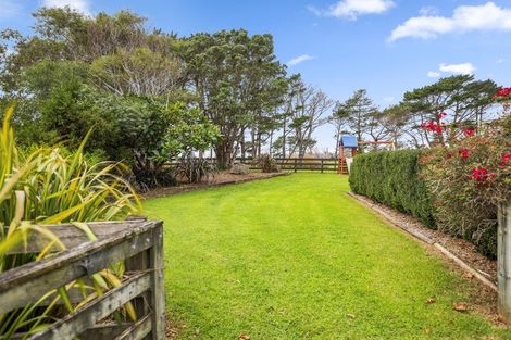 Photo of property in 36a Goudie Road, Helensville, 0875