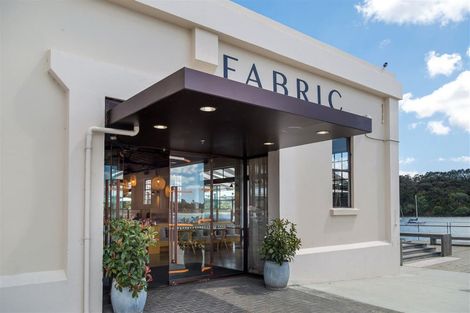 Photo of property in 5 Frank Gill Road, Hobsonville, Auckland, 0616