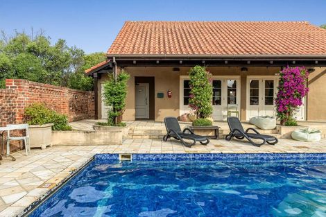 Photo of property in Village Green, 2/16 Quiet Woman Way, Monaco, Nelson, 7011