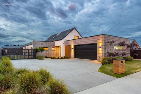 Photo of property in 4 Goldie Drive, Rangiora, 7400