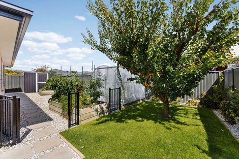 Photo of property in 18 Sunhaven Cove, Cromwell, 9310