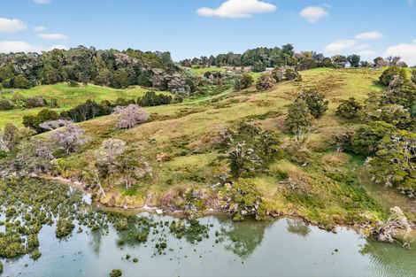 Photo of property in 397 Pahi Road, Pahi, Paparoa, 0571