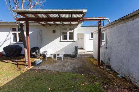 Photo of property in 43 Mcphee Street, Dannevirke, 4930
