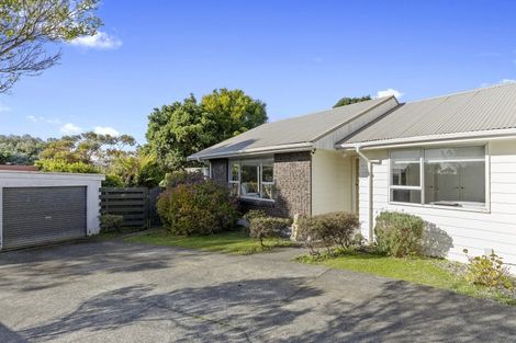 Photo of property in 19b Hicks Close, Whitby, Porirua, 5024